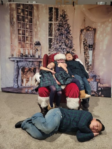 Gallery photo 3 of Santa Bob