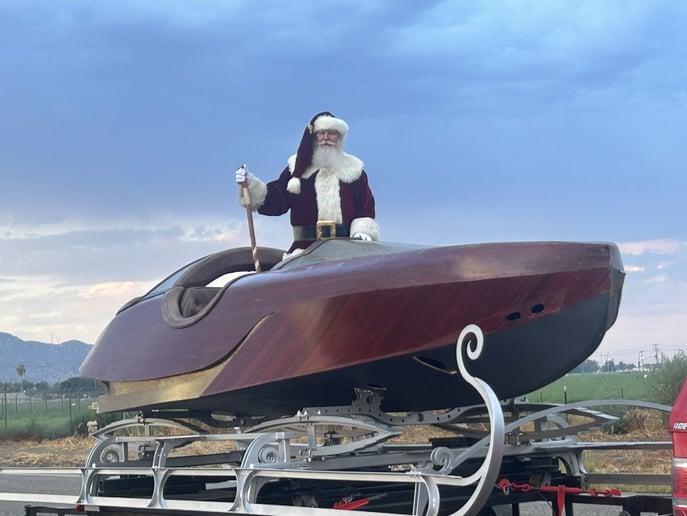 Gallery photo 1 of Santa Bob