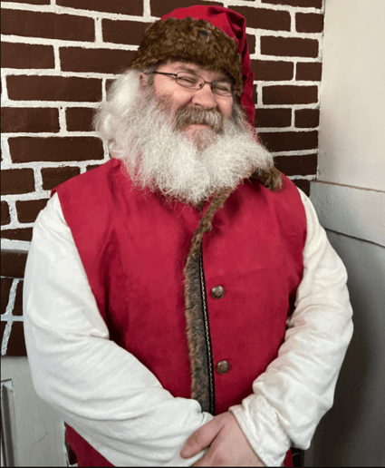 Gallery photo 9 of Santa Shane