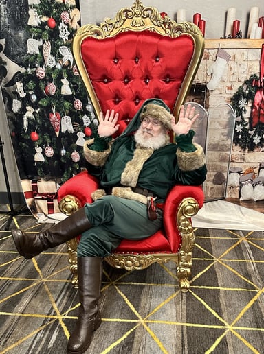 Gallery photo 9 of Santa Savvy and Christmas Entertainment