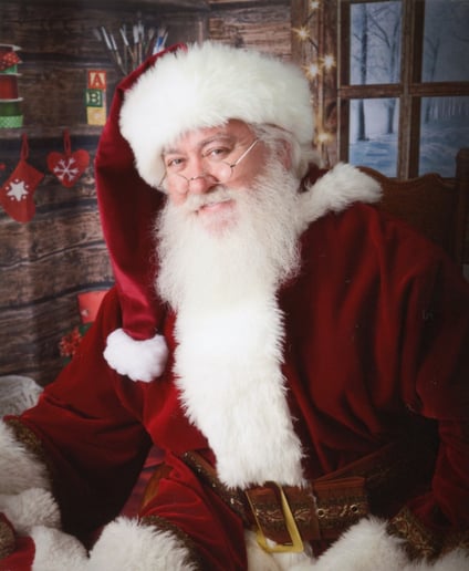 Gallery photo 1 of Santa Oliver