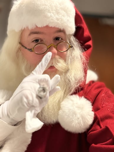 Gallery photo 1 of Santa Luke