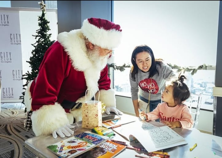 Gallery photo 30 of Pomona Santa Claus