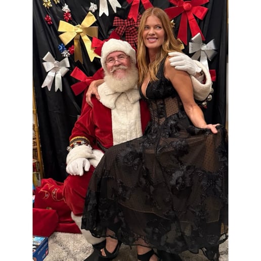 Gallery photo 1 of Pomona Santa Claus