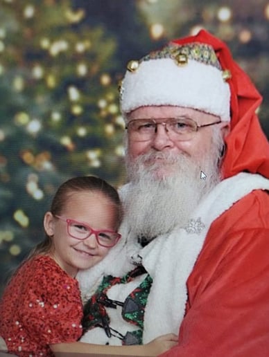 Gallery photo 2 of Santa Claus Shawn