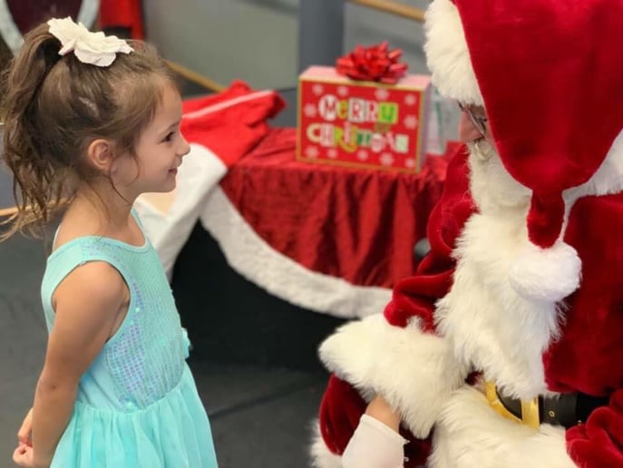 Gallery photo 3 of Santa Callahan