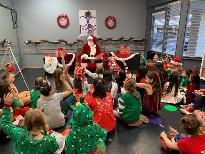 Gallery photo 5 of Santa Callahan