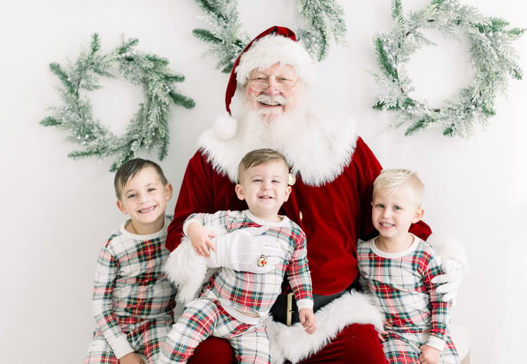 Gallery photo 4 of Raleigh Santa Claus