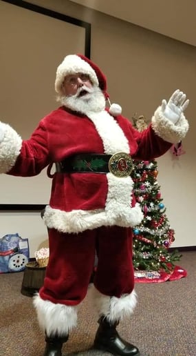 Gallery photo 3 of Smitty Clause With a Cause