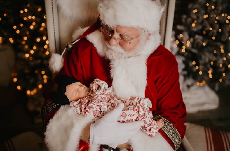 Gallery photo 2 of Santa Claus Ron