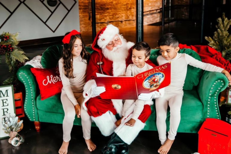 Gallery photo 18 of Santa Claus Ron
