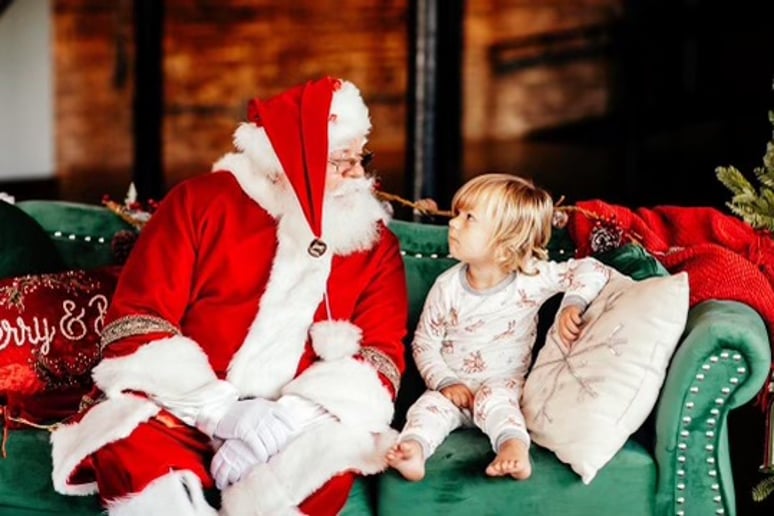 Gallery photo 19 of Santa Claus Ron
