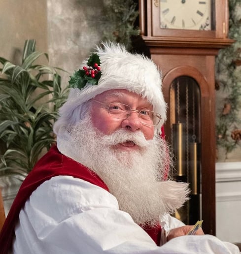 Gallery photo 46 of Santa Claus Ron