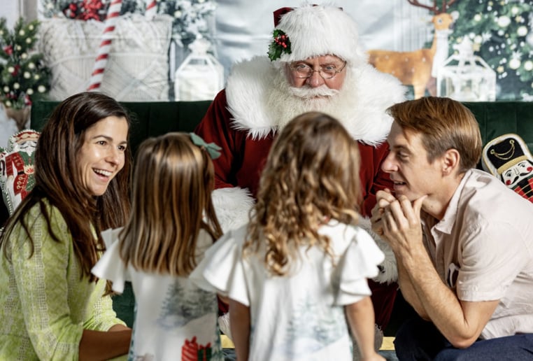 Gallery photo 58 of Santa Claus Ron