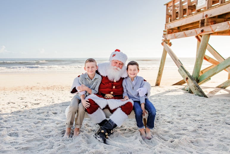 Gallery photo 74 of Santa Claus Ron