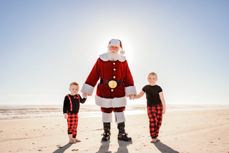 Gallery photo 79 of Santa Claus Ron