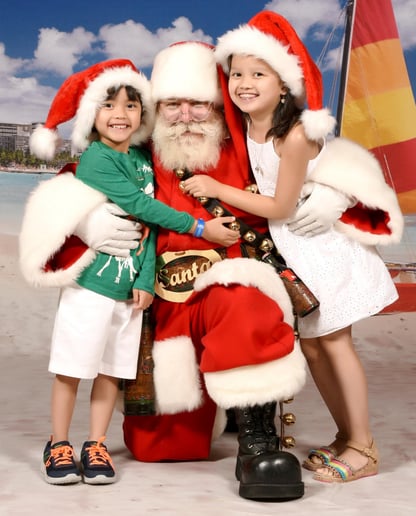 Gallery photo 9 of Santa E Claus