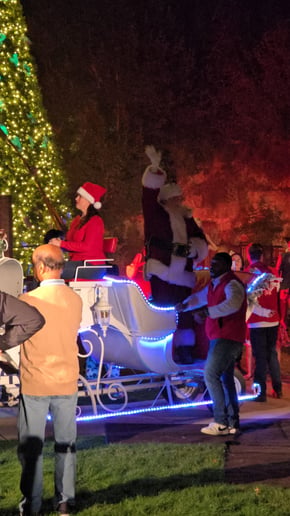Gallery photo 9 of Santa Brian