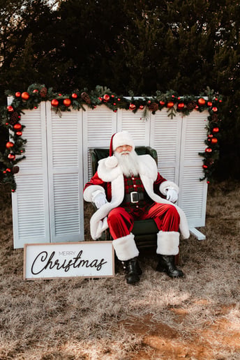 Gallery photo 4 of Santa Claus Shawn