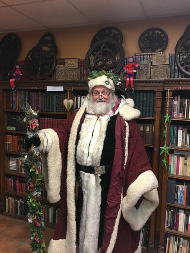 Gallery photo 3 of Santa Claus Richard