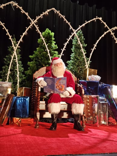 Gallery photo 8 of Santa Claus Rick
