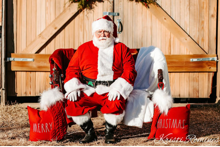 Gallery photo 1 of Santa Steve