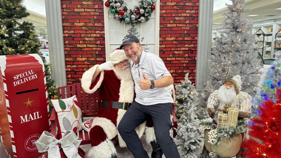 Gallery photo 10 of Santa Claus Tampa