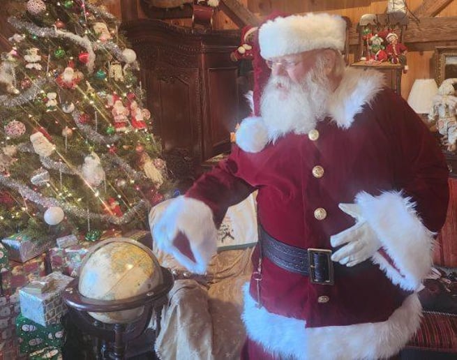 Gallery photo 16 of Santa Claus Jim