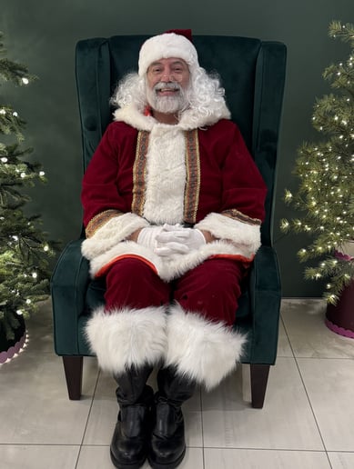 Gallery photo 2 of Santa David-Kenosha