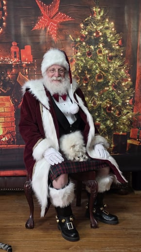 Gallery photo 5 of East Texas Real Santa