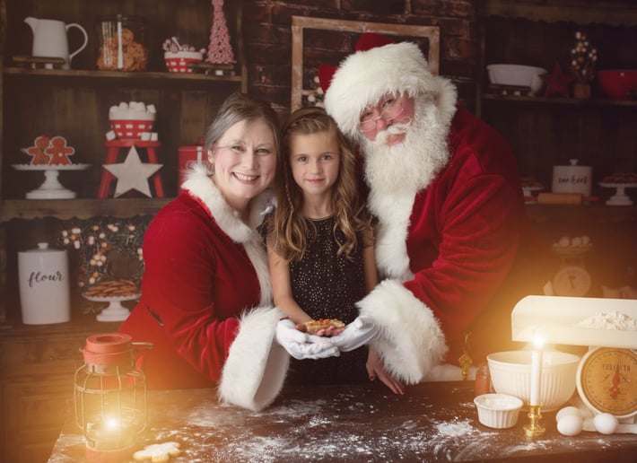 Gallery photo 6 of Santa Claus is Canadian
