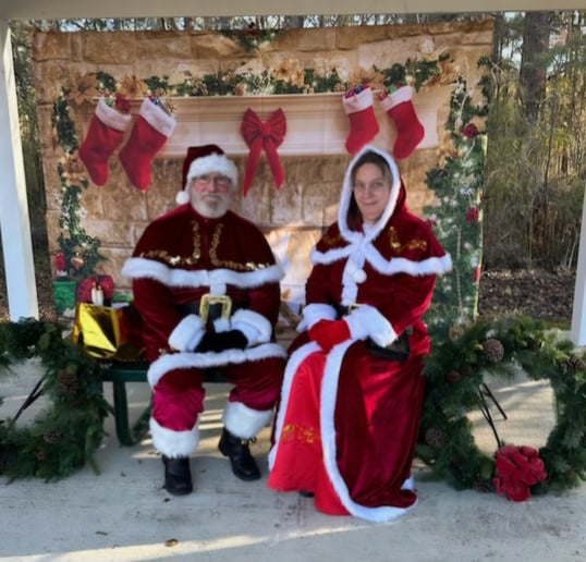 Gallery photo 1 of Santa Edwin