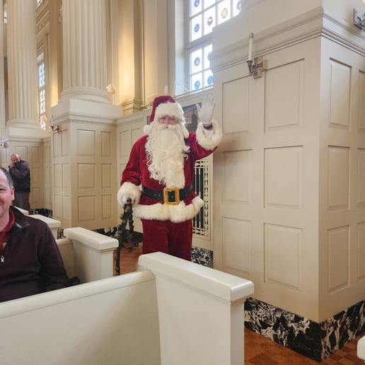 Gallery photo 5 of Santa Claus Jeff