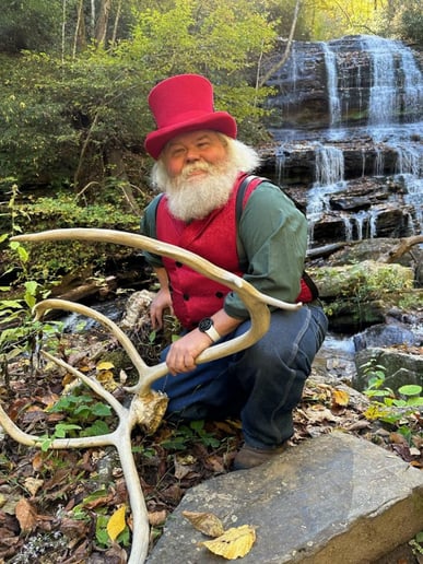 Gallery photo 9 of Santa Claus Neil