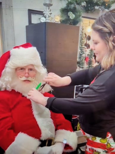 Gallery photo 6 of Santa Claus with British Accent