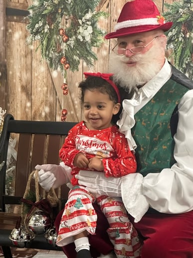 Gallery photo 1 of Santa Claus with British Accent
