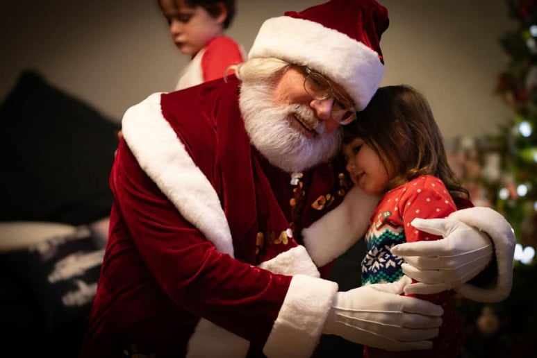 Gallery photo 10 of Santa Claus Robert, with real hair and beard