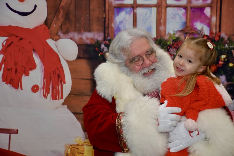 Gallery photo 2 of Santa Mike