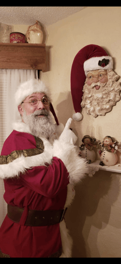 Gallery photo 3 of Santa Todd