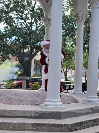 Gallery photo 6 of Papa Noel