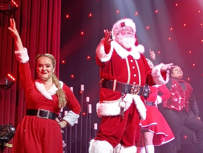 Gallery photo 6 of Santa & Company