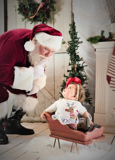 Gallery photo 6 of Santa Corbin