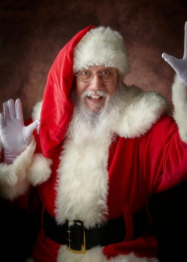 Gallery photo 2 of Santa Craig Ball