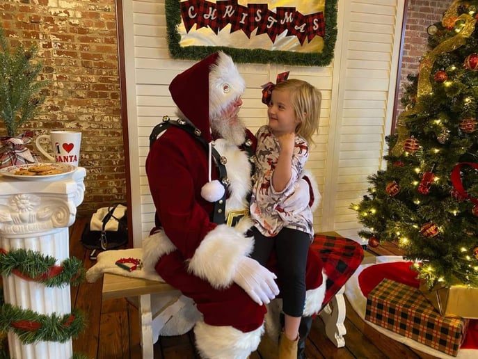 Gallery photo 2 of Santa K