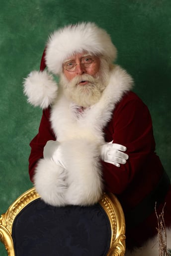 Gallery photo 5 of Santa Curtis