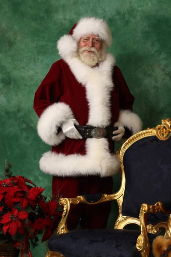 Gallery photo 4 of Santa Curtis