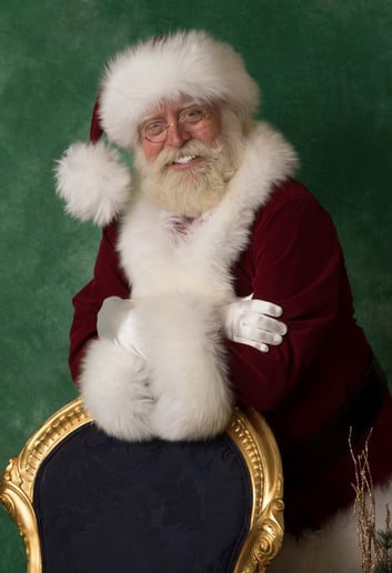 Gallery photo 6 of Santa Curtis