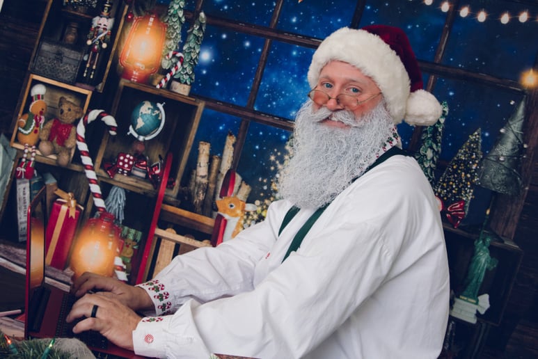 Gallery photo 7 of Santa Curtis Claus
