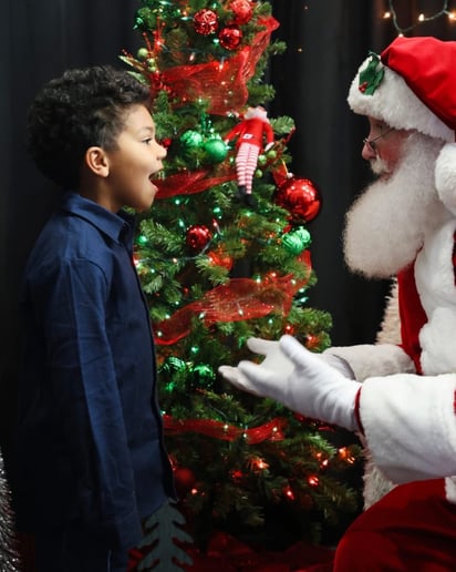 Gallery photo 7 of Santa Curtis Claus
