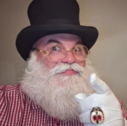 Gallery photo 20 of Santa D